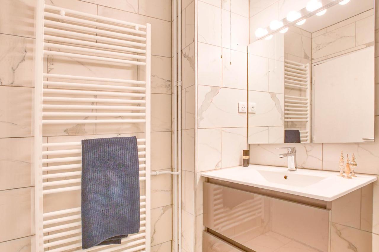 Strasbourg Urban Chic Cathedral View - Parking, Tram, 8 Min City Center المظهر الخارجي الصورة